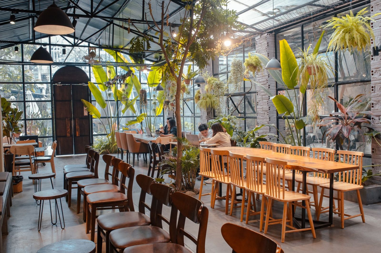 Quán cafe không gian mở với thiết kế đẹp