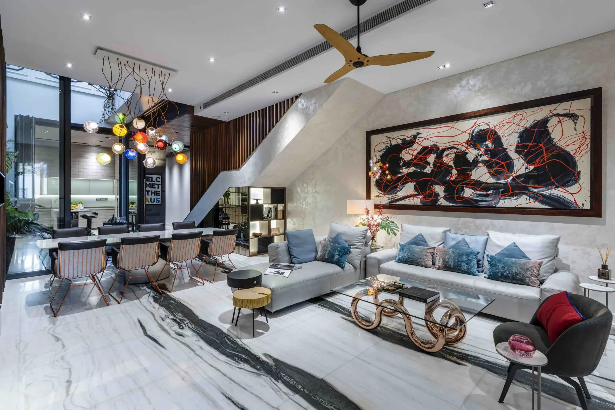 Thiết kế shophouse với điểm nhấn ở nội thất màu sắc tươi sáng