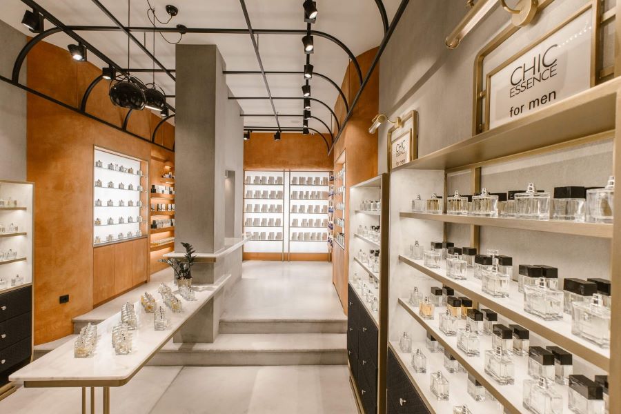 Mẫu shop nước hoa kết hợp mỹ phẩm cao cấp - Mẫu 1