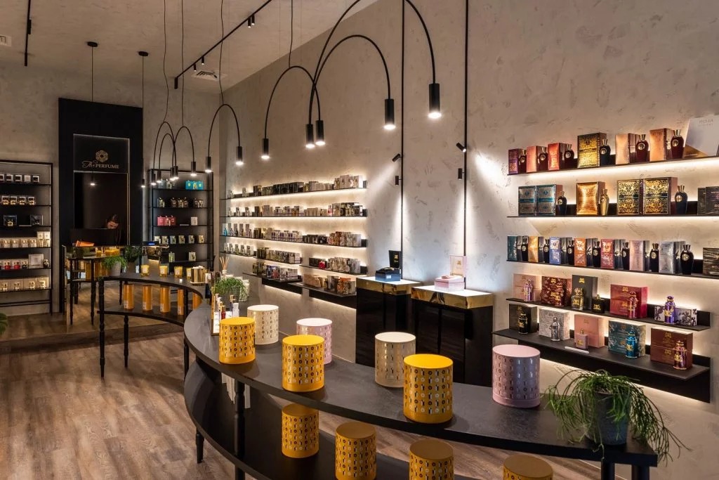 Mẫu thiết kế shop nước hoa nhỏ - Mẫu 1