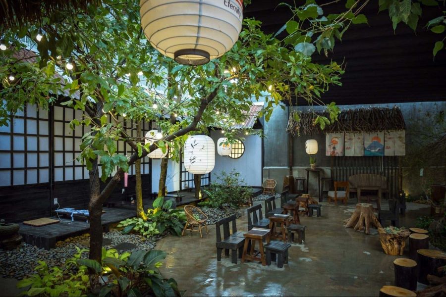 Mẫu thiết kế quán cafe phong cách Nhật Bản 5