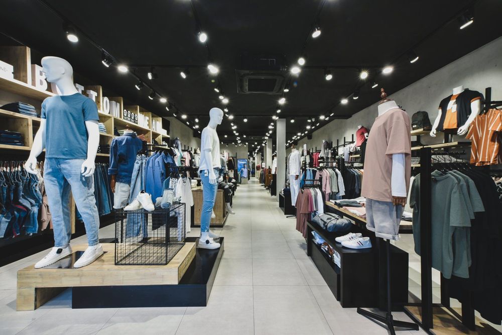 Thiết kế shop quần áo nam cá tính