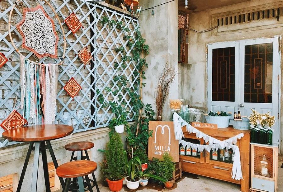 Ý tưởng trang trí quán cà phê sử dụng cây cảnh trang trí - Mẫu 1 Ý tưởng trang trí quán cà phê sử dụng cây cảnh trang trí - Mẫu 1