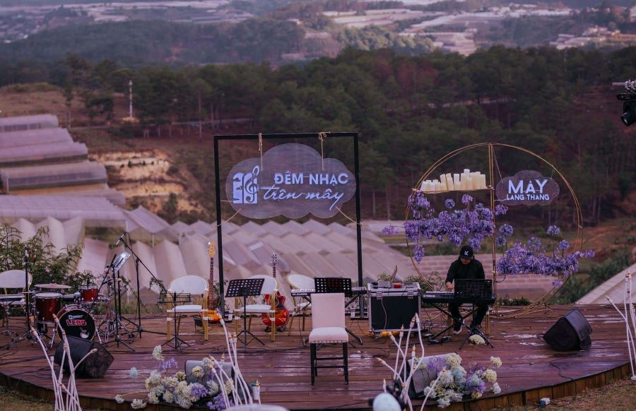 Gia Long giới thiệu các mẫu thiết kế quán cafe acoustic đẹp, ấn tượng 5