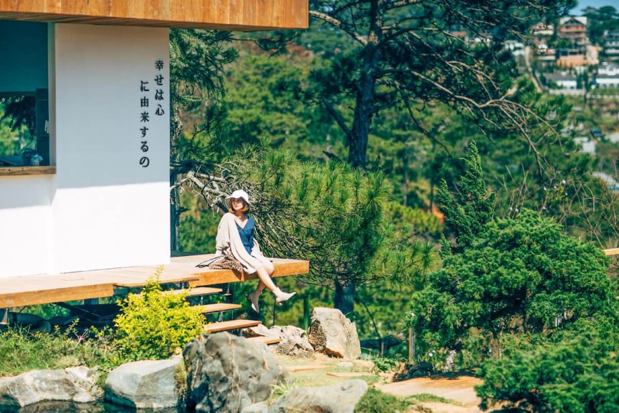 Quán cafe Đà Lạt sân vườn thoáng đãng Quán cafe Đà Lạt sân vườn thoáng đãng