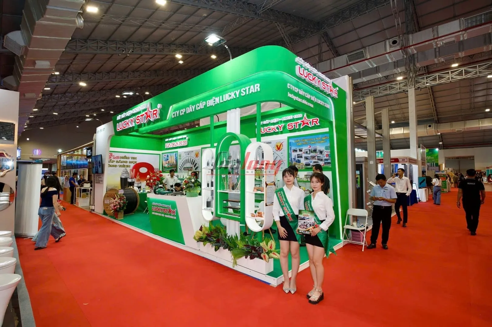 Gian hàng Lucky Star do Gia Long thi công tại triển lãm Vietbuild HCM 2026 lần 1 Gian hàng Lucky Star do Gia Long thi công tại triển lãm Vietbuild HCM 2026 lần 1