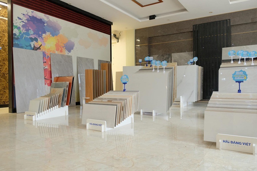 Mẫu 18: Mẫu thiết kế cửa hàng gạch ốp lát đẹp, xu hướng năm nay Mẫu 18: Mẫu thiết kế cửa hàng gạch ốp lát đẹp, xu hướng năm nay
