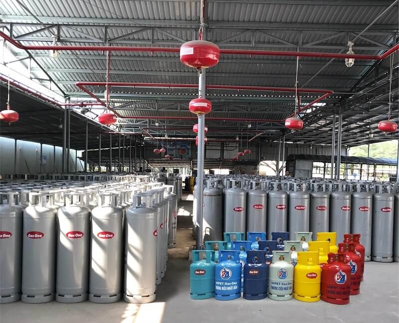 Chuẩn bị thủ tục đăng ký kinh doanh và cấp phép an toàn