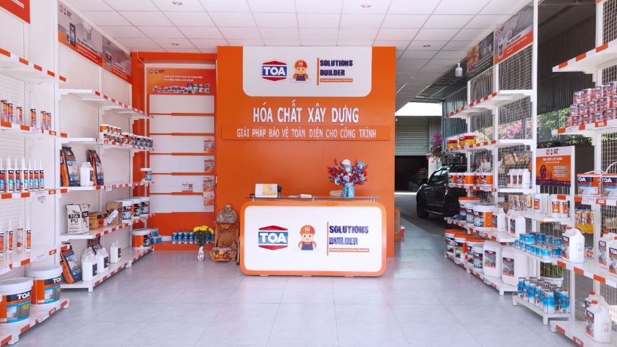 Thiết kế cửa hàng sơn không gian mở với kệ trưng bày sơn và ánh sáng tự nhiên. Thiết kế cửa hàng sơn không gian mở với kệ trưng bày sơn và ánh sáng tự nhiên.