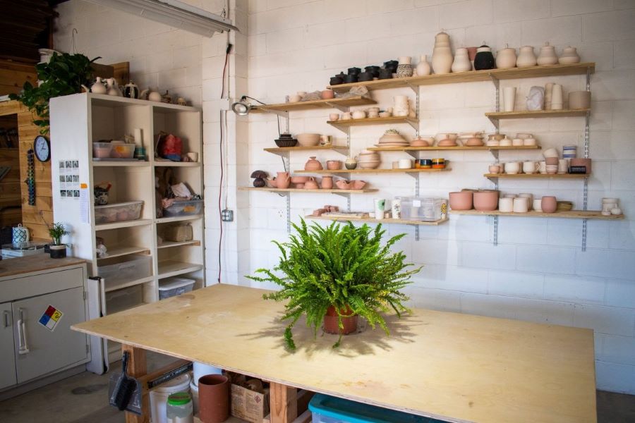 Một số mẫu thiết kế cửa hàng gốm sứ theo phong cách eco gần gũi thiên nhiên