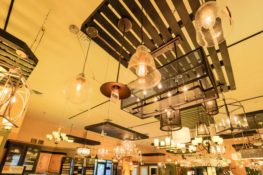 Bộ sưu tập mẫu thiết kế showroom đèn trang trí đẹp, thu hút khách hàng 3