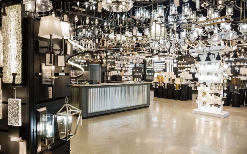Bộ sưu tập mẫu thiết kế showroom đèn trang trí đẹp, thu hút khách hàng 4