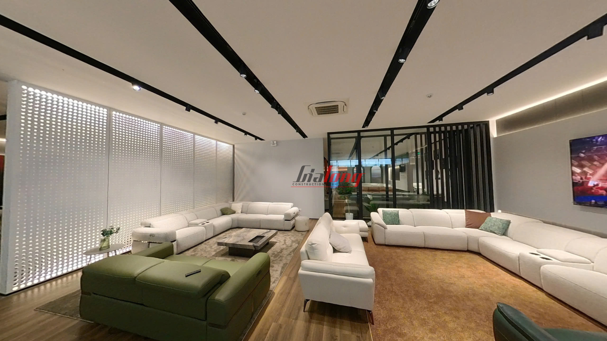 HTL - Showroom được thi công hoàn thiện bởi Gia Long - HTL - Showroom completed by Gia Long