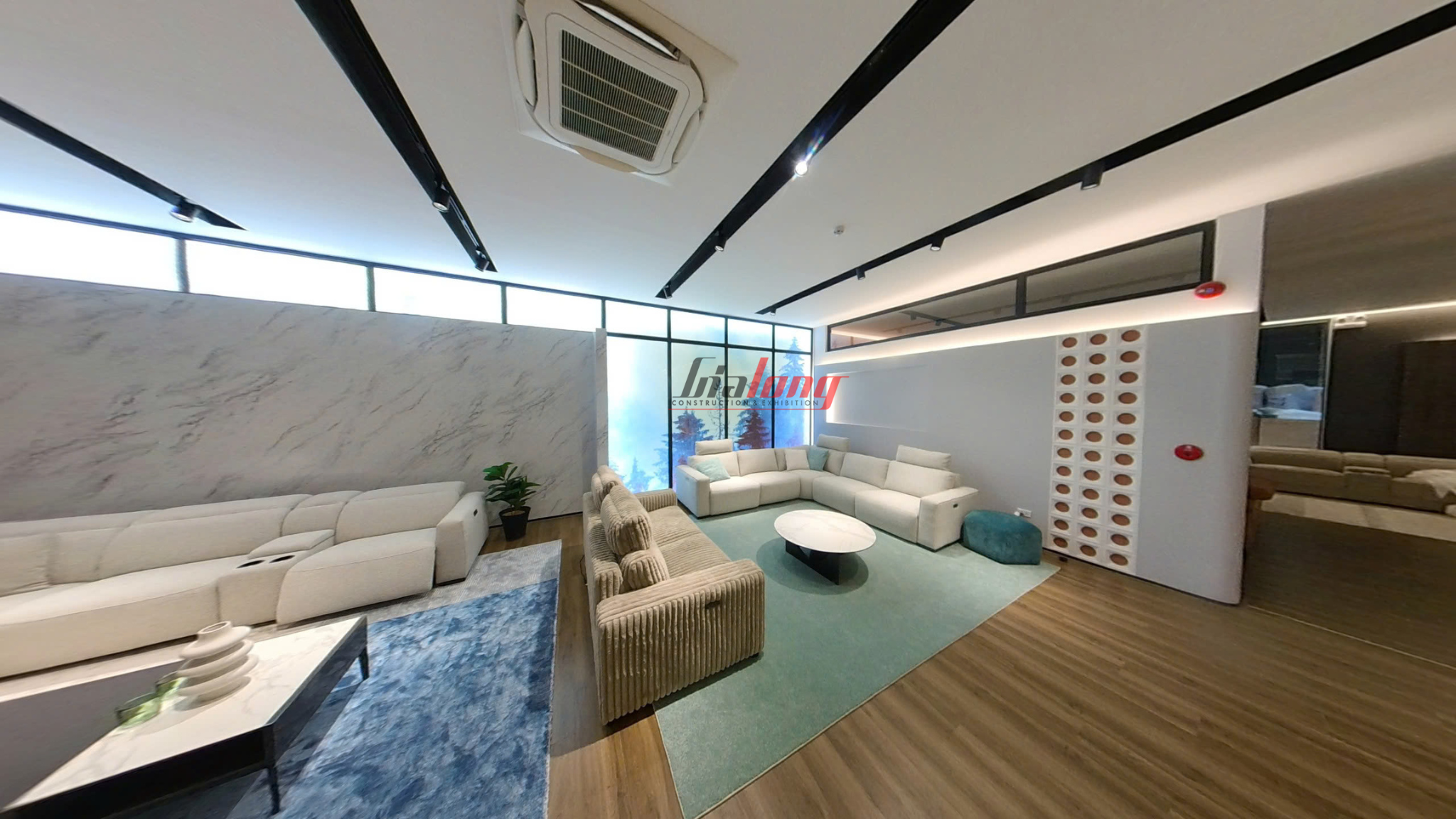 HTL - Showroom được thi công hoàn thiện bởi Gia Long - HTL - Showroom completed by Gia Long