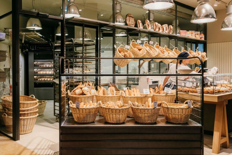 Mở tiệm bánh mì cần bao nhiêu vốn? kế hoạch và chi phí chi tiết